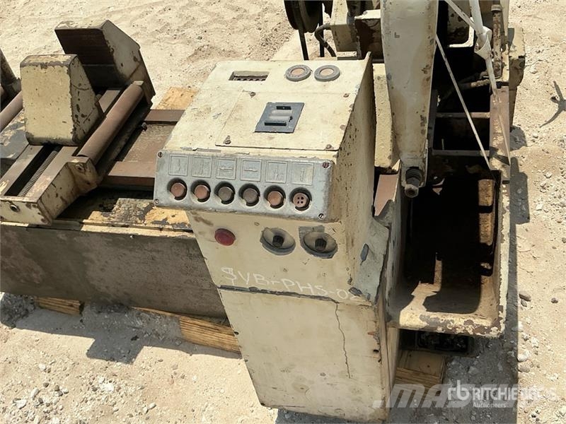 Quantity of (2) Electric Metal Cutter Machines Ostale komponente