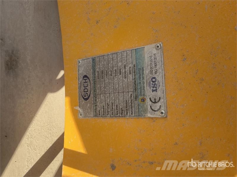  Quantity of (2)  SDCH 08 Excavator Ripper - Fits 2 Repijät