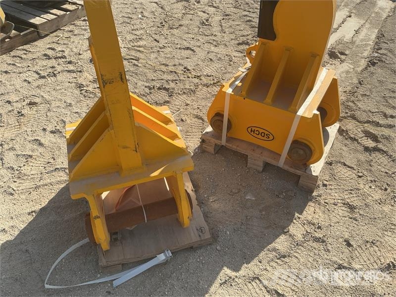  Quantity of (2)  SDCH 08 Excavator Ripper - Fits 2 Repijät