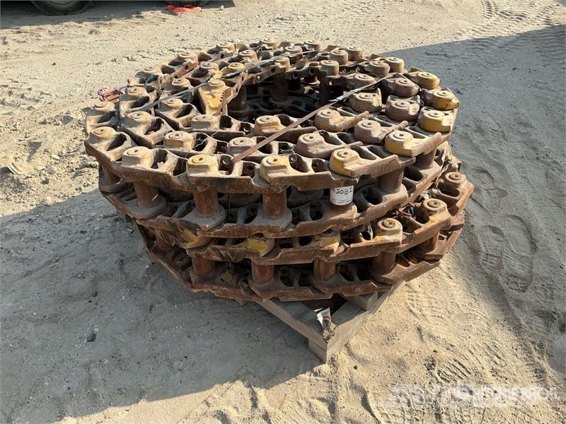  Quantity of (2) Track Link Assembly - Fits Komatsu مكونات أخرى