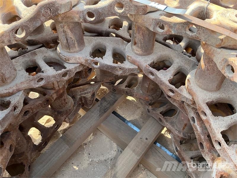 Quantity of (2) Track Link Assembly - Fits Komatsu مكونات أخرى