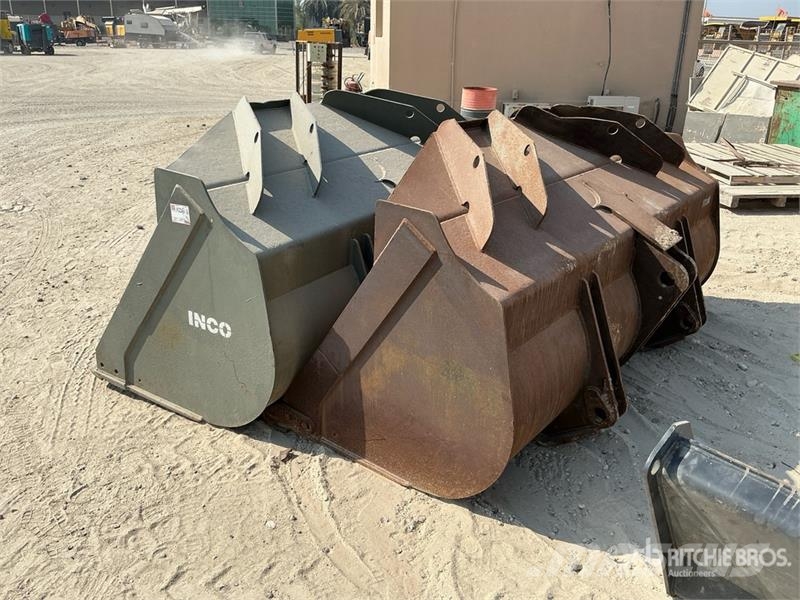  Quantity of (2) Wheel Loader Bucket دلاء