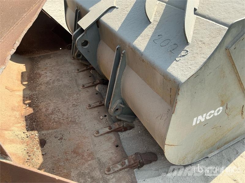  Quantity of (2) Wheel Loader Bucket دلاء