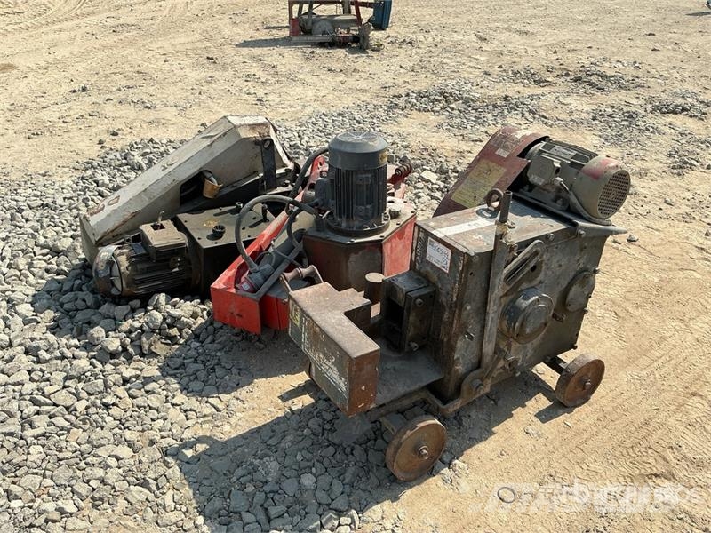  Quantity of (3) Bar Cutter معدات البناء - غير ذلك