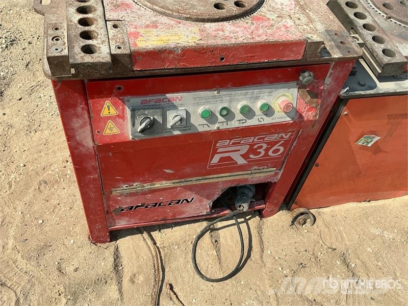 Quantity of (3) Electric Bar Bender مكونات أخرى