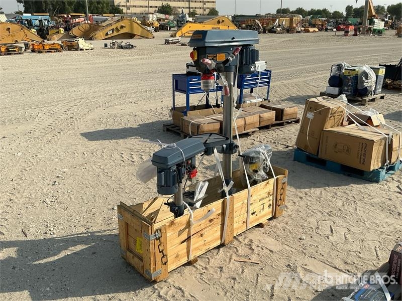  Quantity of (3) Phoceenne Electric Drills Radial A مكونات أخرى