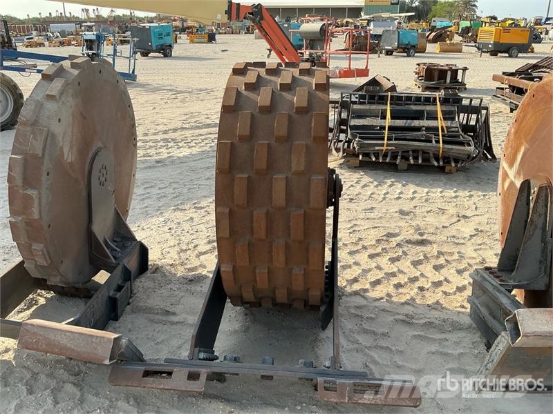 Quantity of (3) Skid Steer Compaction Wheel Construction - Autres