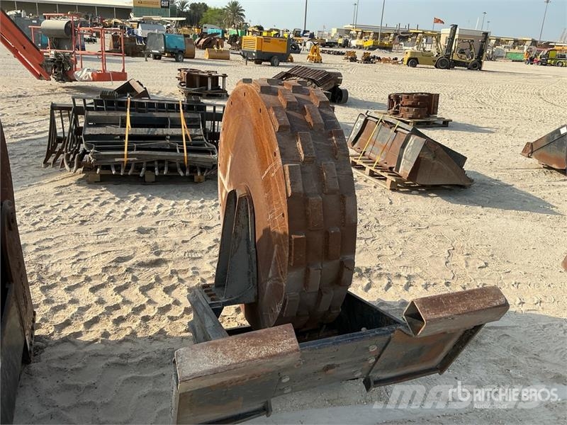 Quantity of (3) Skid Steer Compaction Wheel Construction - Autres