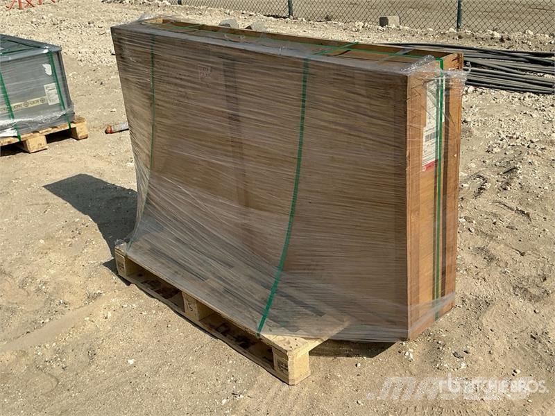 Quantity of (3) Windshields (Unused) - Fits Toyota مكونات أخرى