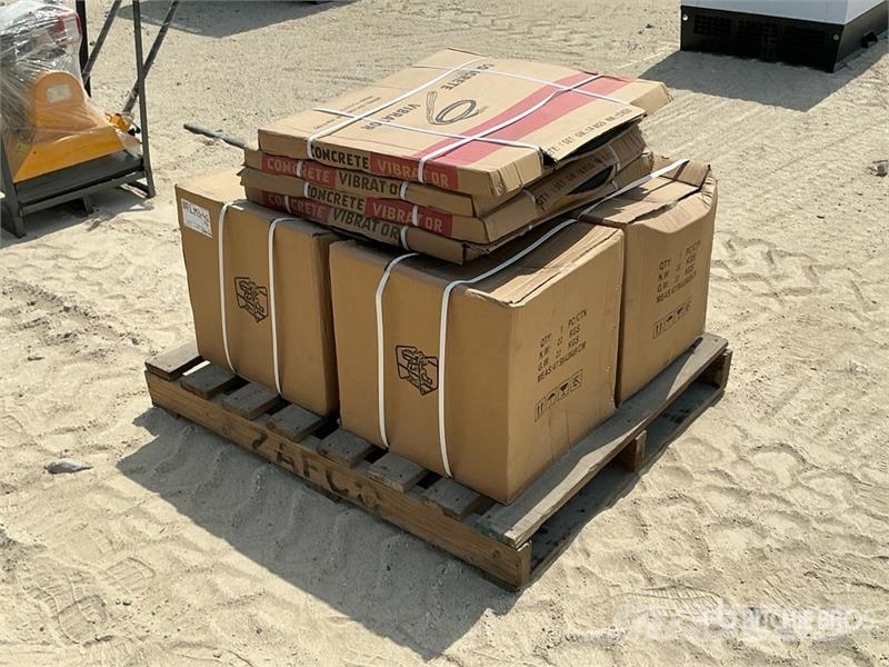  Quantity of (4) Concrete Vibrator (Unused) دكاكات أفقية