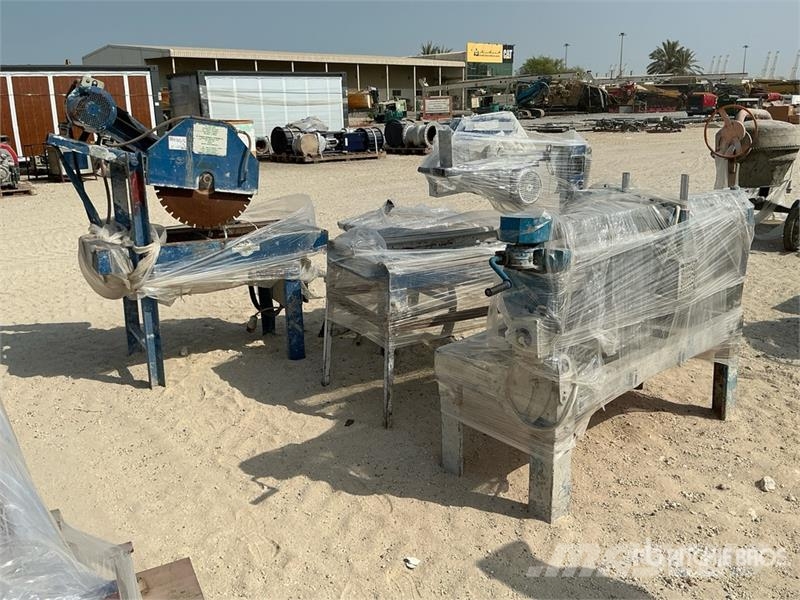  Quantity of (4) Electric Tile & Brick Cutter مناشير صخور وخرسانة