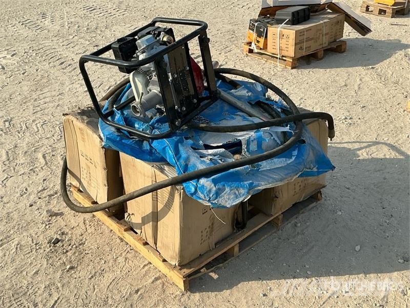 Quantity of (5) Concrete Vibrator (Unused) Vibro ploče