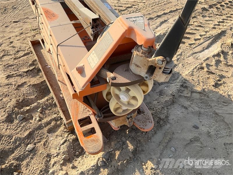 Quantity of (6) 3.0TON Hydraulic Pallet Jack (Unu ハンドパレットトラック