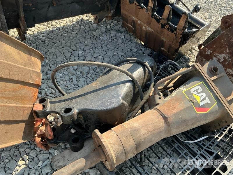 Quantity of (6) Hydraulic Breaker w/ Backhoe Loade Lopaty