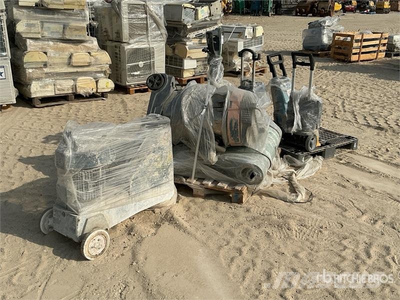 Quantity of (7) Floor Grinder, Vacuum Cleaner & Pr Мийні апарати низького тиску