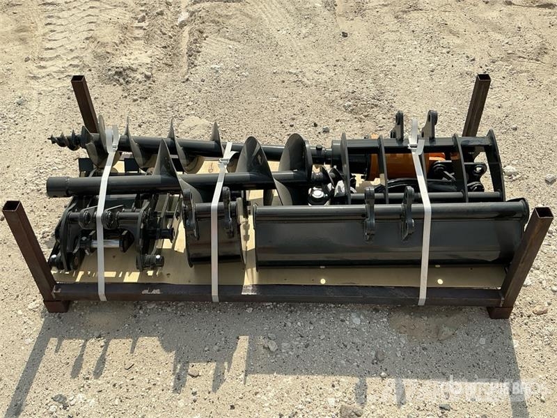  Quantity of (8) GIYI Mini Excavator Attachments (U Drugi deli
