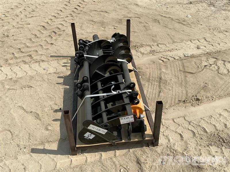  Quantity of (8) GIYI Mini Excavator Attachments (U Drugi deli