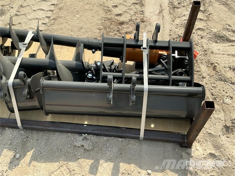  Quantity of (8) GIYI Mini Excavator Attachments (U Drugi deli