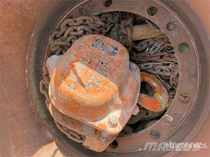 Quantity of Chain Blocks & Tires Rim Kraanade varuosad ja varustus
