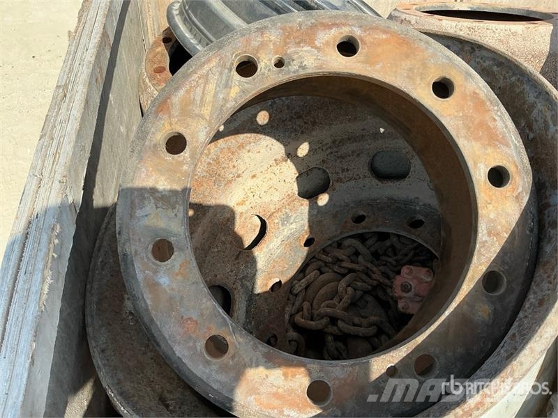 Quantity of Chain Blocks & Tires Rim Kraanade varuosad ja varustus