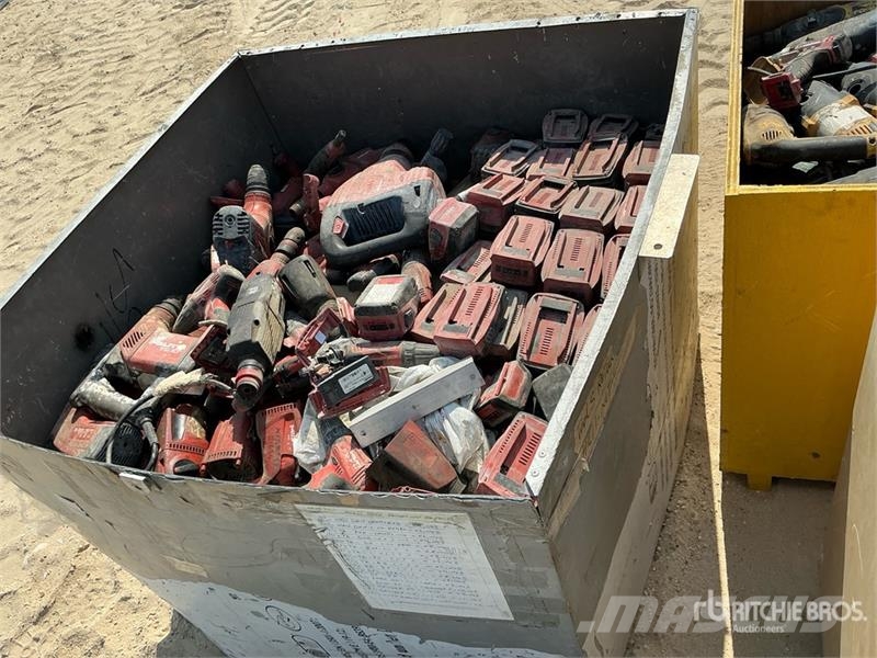 Quantity of Hand Tools مكونات أخرى