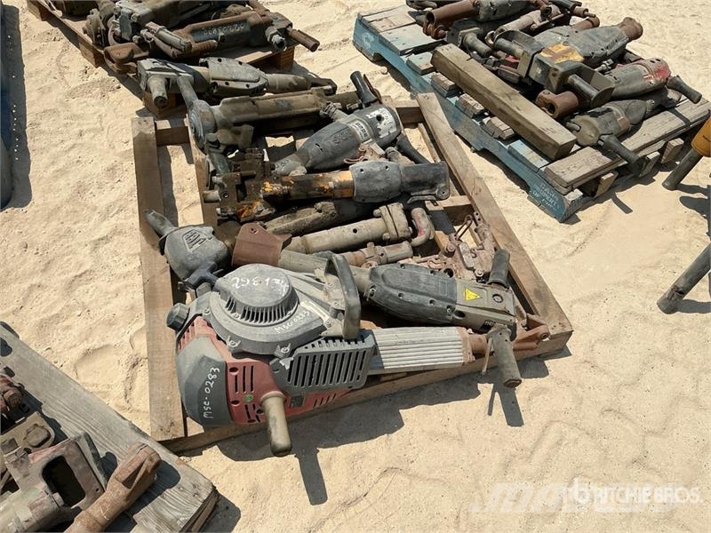  Quantity of Jack Hummers, Engine & Lawn Mower Самоходные газонокосилки
