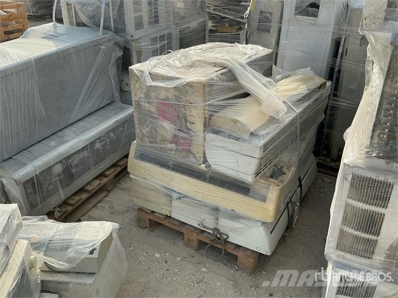 Quantity of Refrigerators, Oven & Window / Split A Оборудване за отопление и размразяване