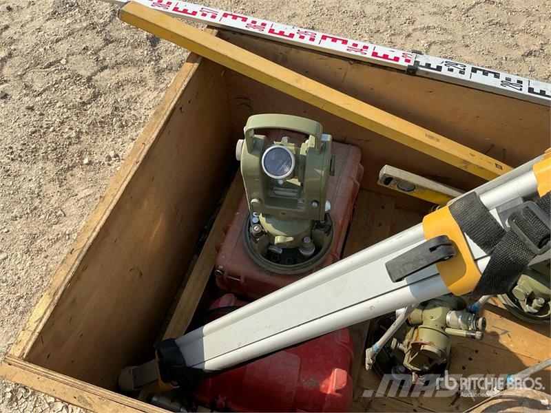 Quantity of Survey Equipment Tööriistad, mõõte- ja automaatikaseadmed