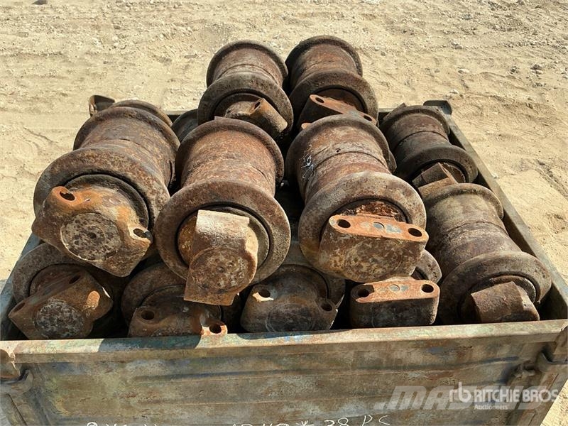 Quantity of Track Rollers - Fits Cat 349 مكونات أخرى