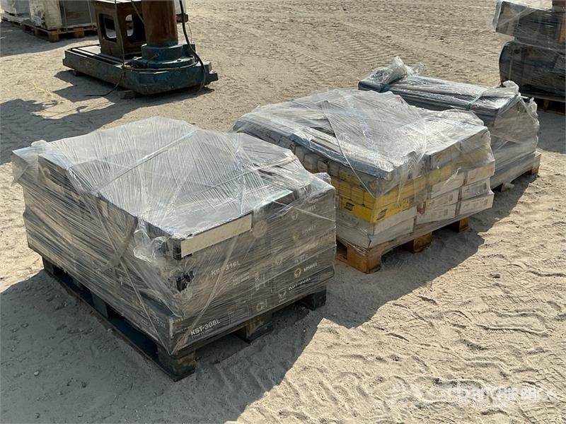 Quantity of Welding Electrode & Wire (Unused) Ostalo za građevinarstvo