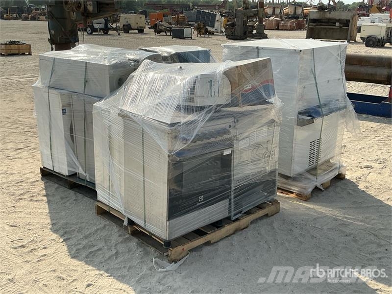 Quantity of Window & Split Air Conditioner Uppvärmnings- och tjältiningsutrustning