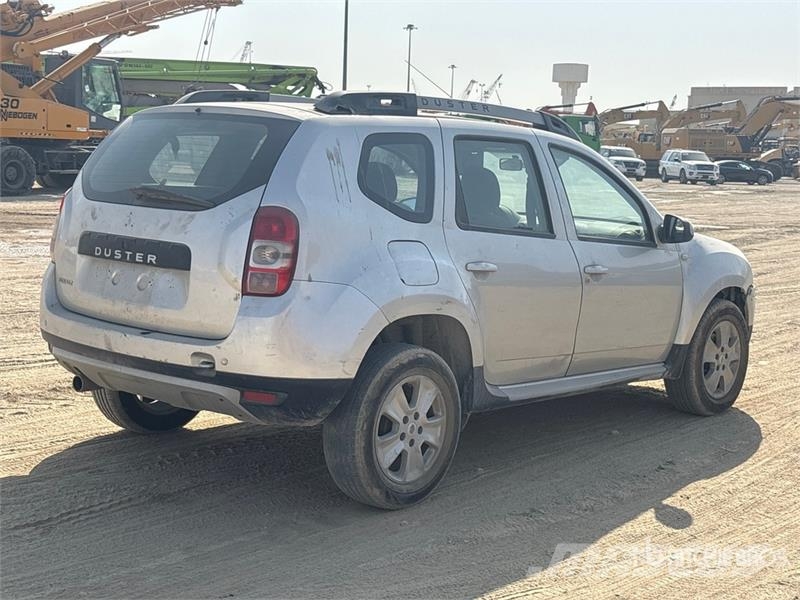 Renault Duster PKWs