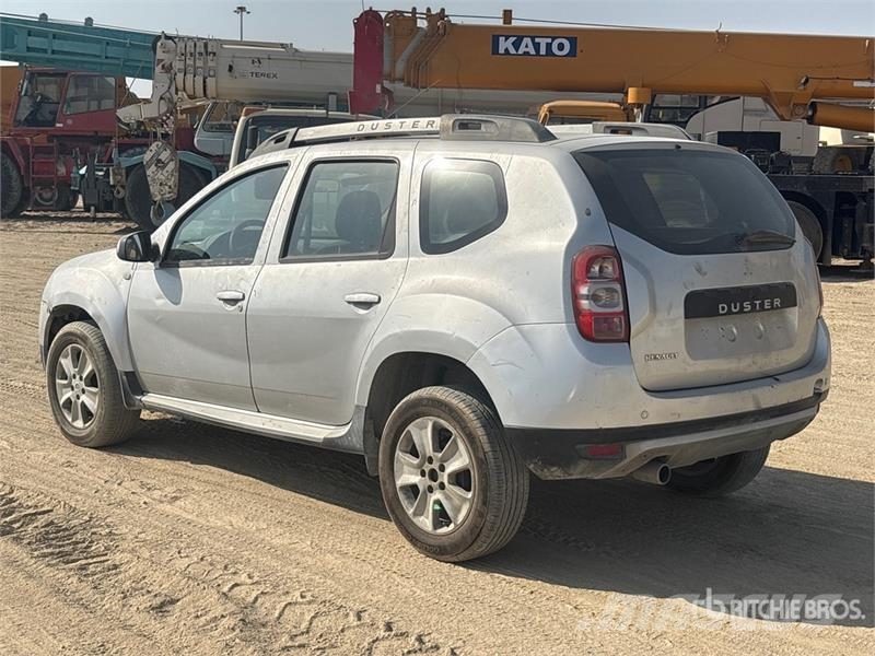 Renault Duster PKWs