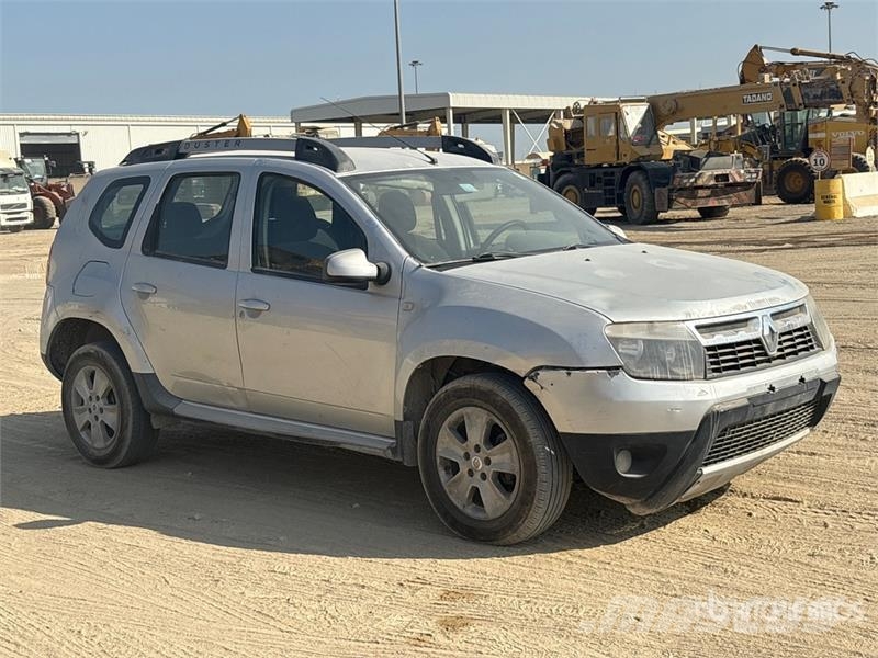 Renault Duster PKWs