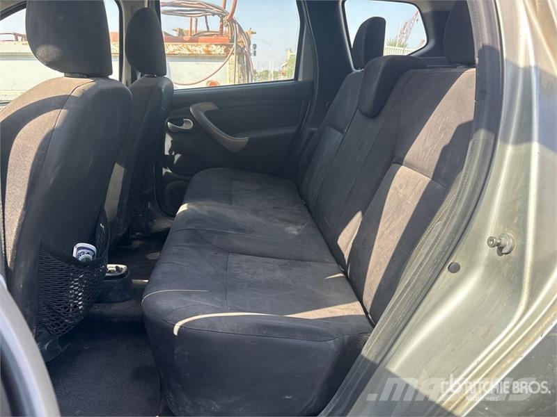 Renault Duster PKWs