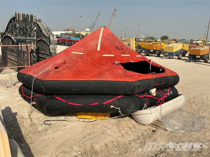 RFD Quantity of (10) Liferaft مكونات أخرى