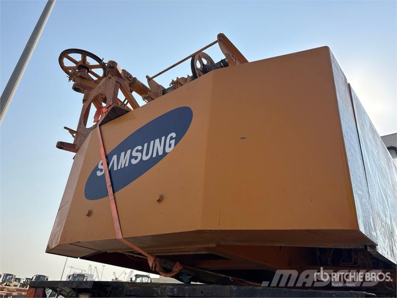 Samsung SC50H-2 50 t 8x4 Hydraulic Truck Crane رافعات مجنزرة