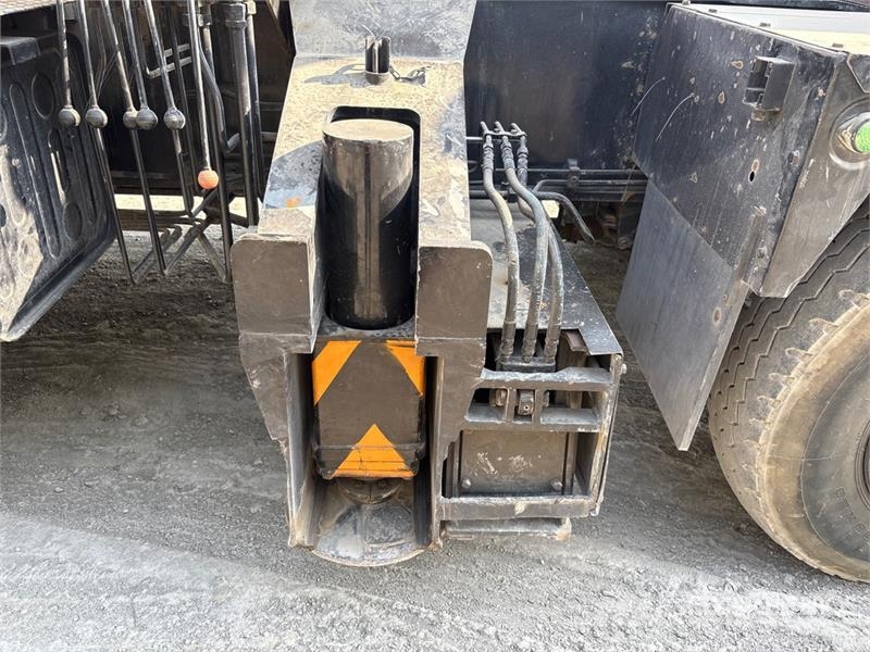 Samsung SC50H-2 50 t 8x4 Hydraulic Truck Crane رافعات مجنزرة