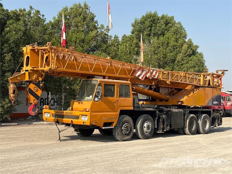 Samsung SC50H-2 50 t 8x4 Hydraulic Truck Crane رافعات مجنزرة
