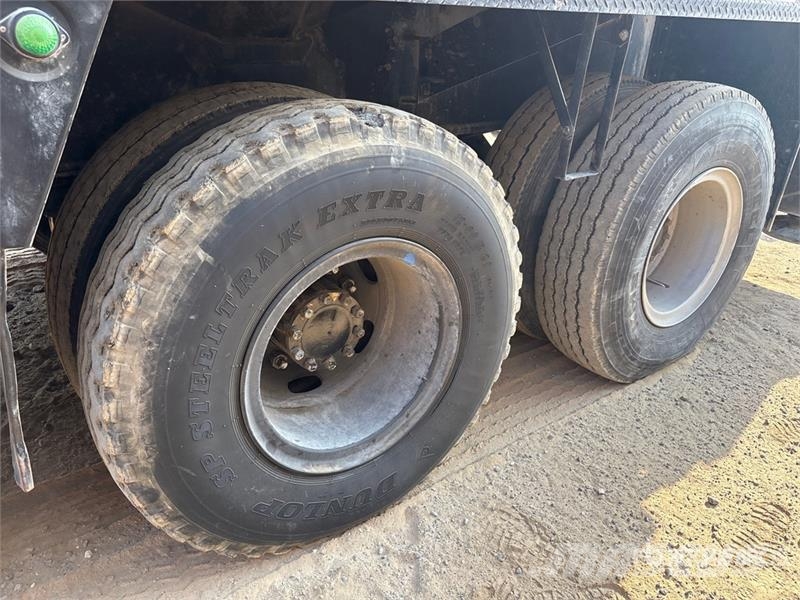Samsung SC50H-2 50 t 8x4 Hydraulic Truck Crane رافعات مجنزرة
