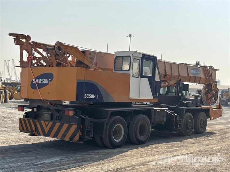 Samsung SC50H-2 50 t 8x4 Hydraulic Truck Crane رافعات مجنزرة