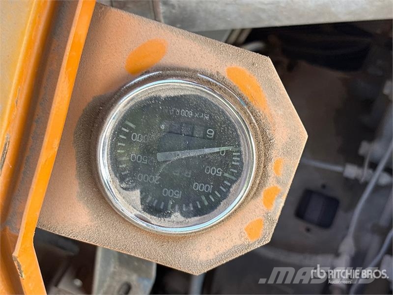 Samsung SC50H-2 50 t 8x4 Hydraulic Truck Crane رافعات مجنزرة