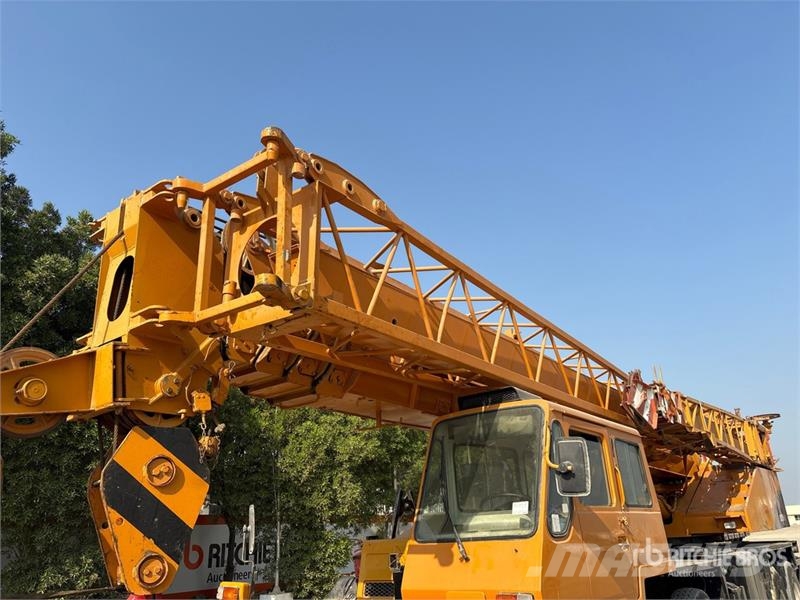 Samsung SC50H-2 50 t 8x4 Hydraulic Truck Crane رافعات مجنزرة