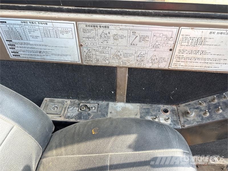 Samsung SC50H-2 50 t 8x4 Hydraulic Truck Crane رافعات مجنزرة