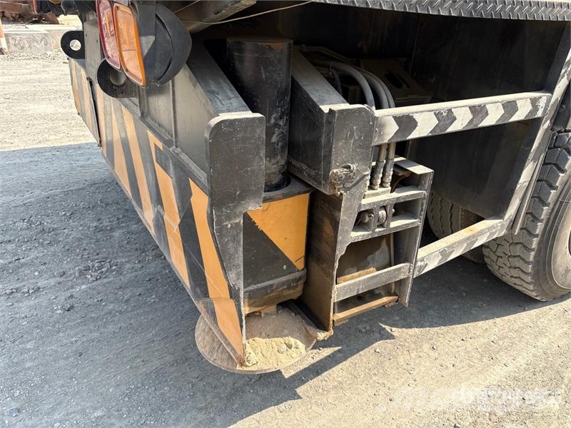 Samsung SC50H-2 8x4 Hydraulic Truck Crane رافعات مجنزرة