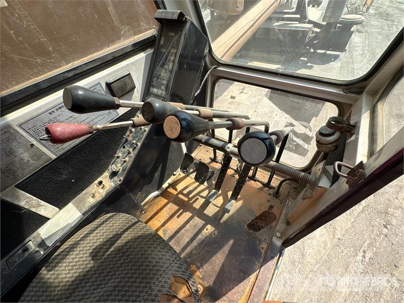 Samsung SC50H-2 8x4 Hydraulic Truck Crane رافعات مجنزرة