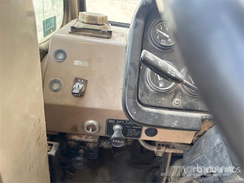 Samsung SC50H-2 8x4 Hydraulic Truck Crane رافعات مجنزرة