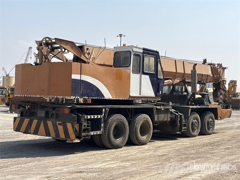 Samsung SC50H-2 8x4 Hydraulic Truck Crane رافعات مجنزرة