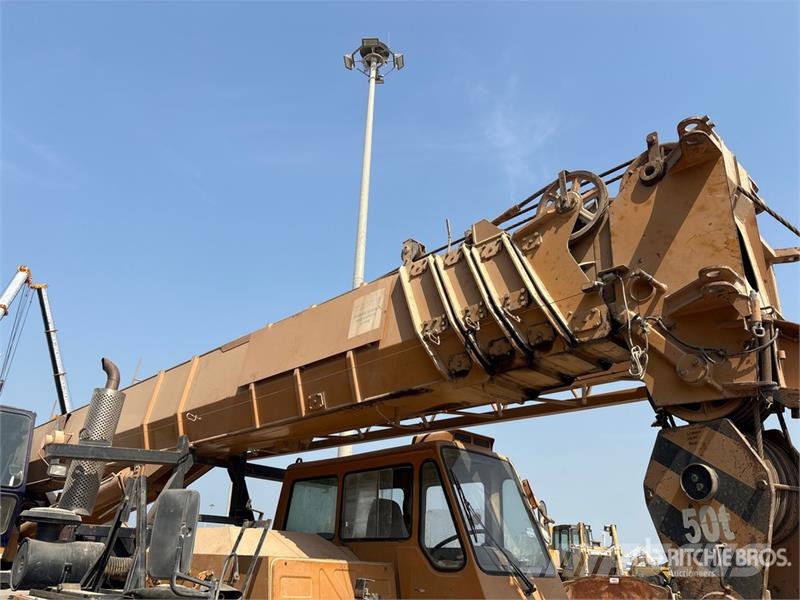 Samsung SC50H-2 8x4 Hydraulic Truck Crane رافعات مجنزرة