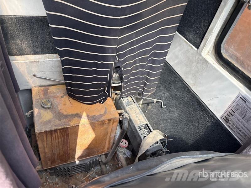 Samsung SC50H-2 8x4 Hydraulic Truck Crane رافعات مجنزرة